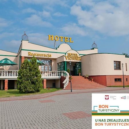 Hotel Victoria Любово Екстер'єр фото